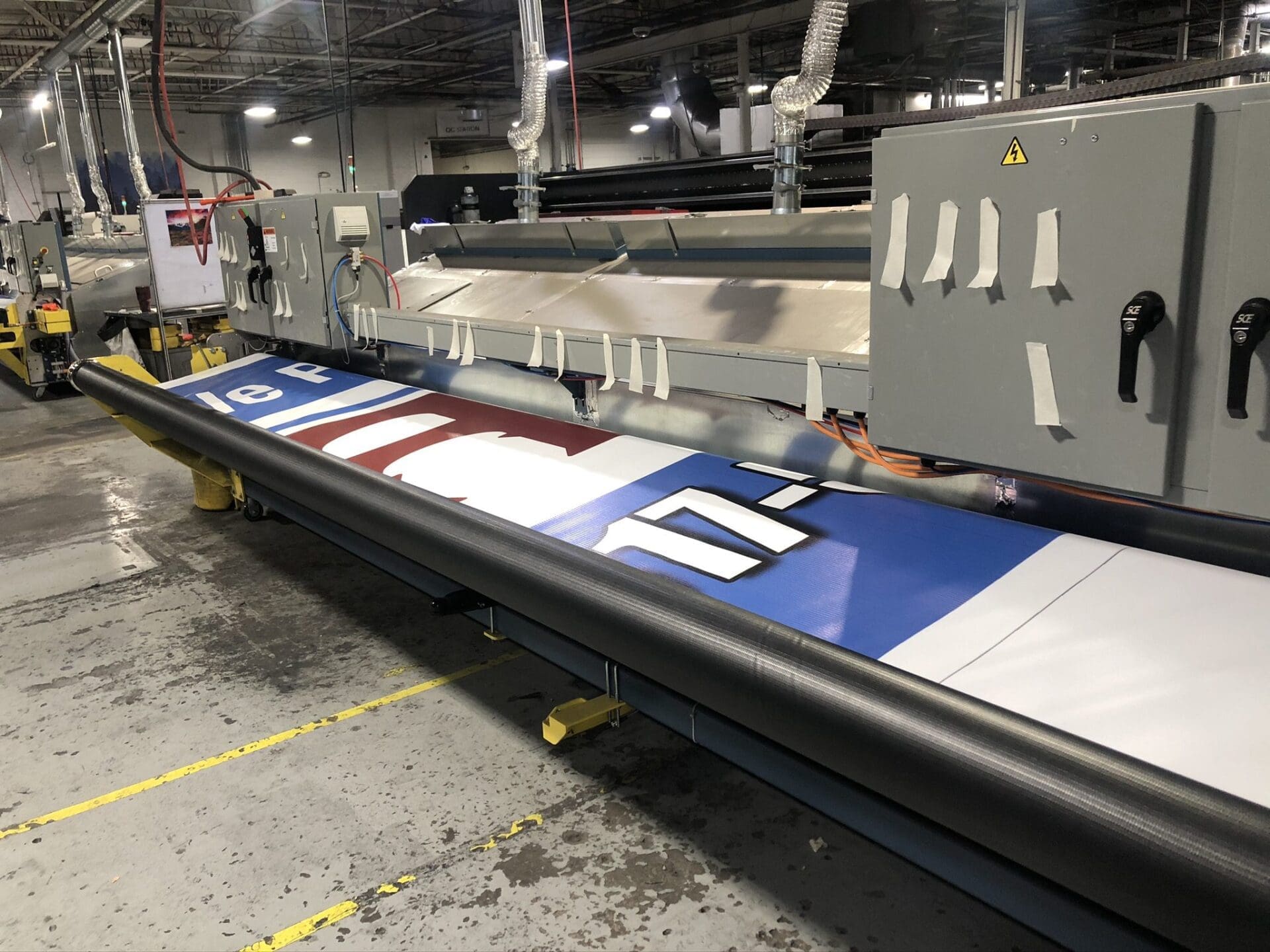 Large format digital printing