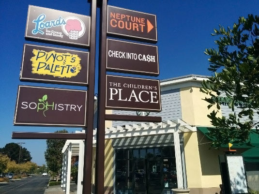 freestanding business signs