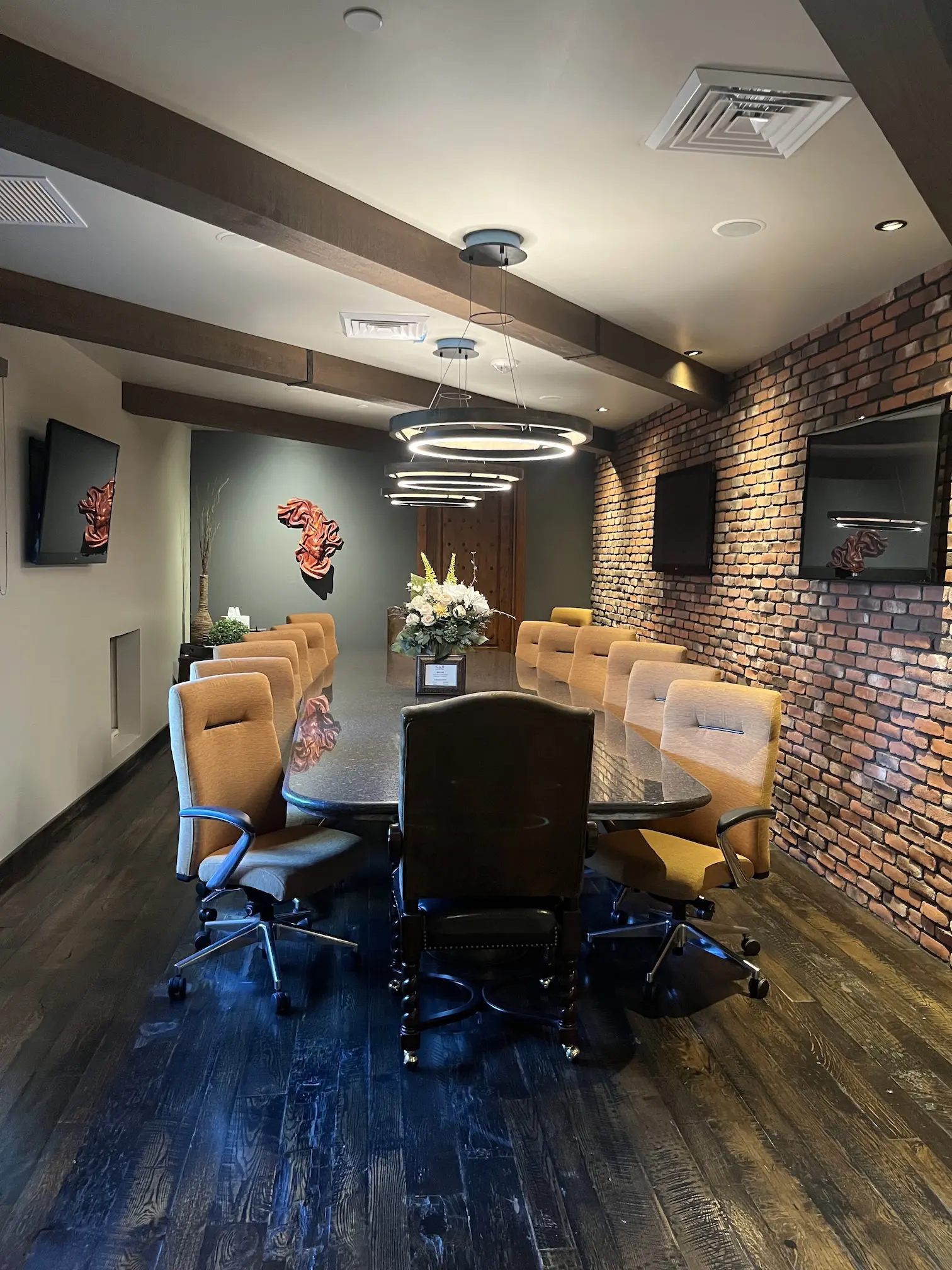daily meeting room rental Los Angeles