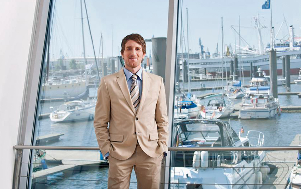 boat broker