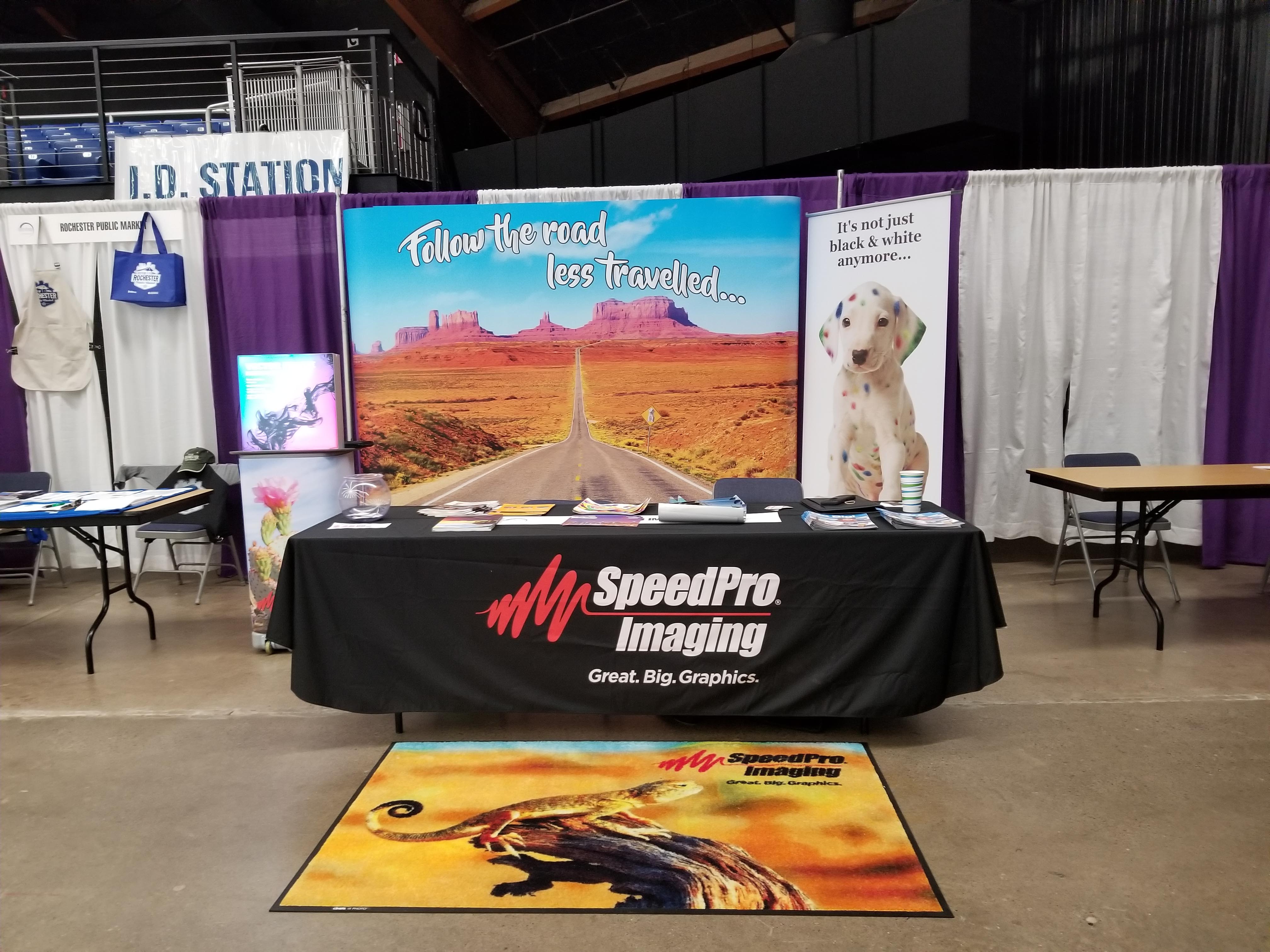 custom banners for trade shows