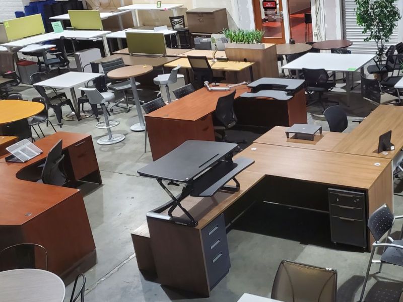 pre-owned office furniture