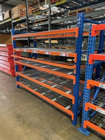Boltless pallet rack assembly